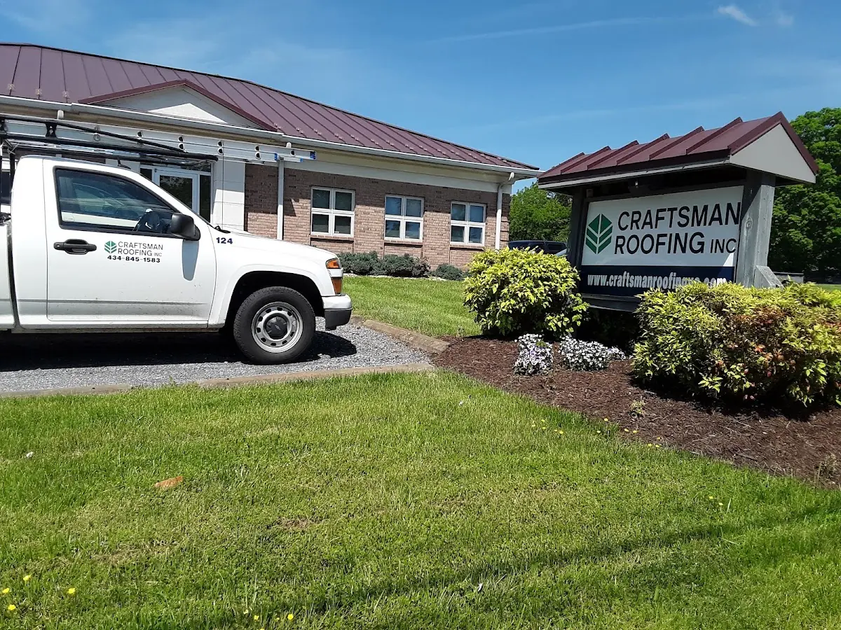 Quality Roof Replacement by experienced craftsmen in Springdale